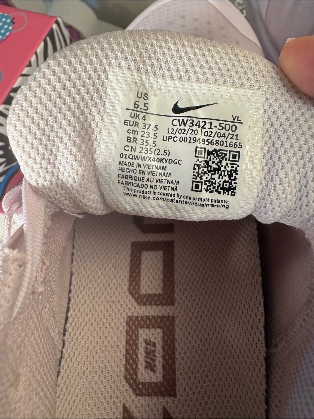 Nike Women's Sneakers in Pale Pink - Picture 5 of 6